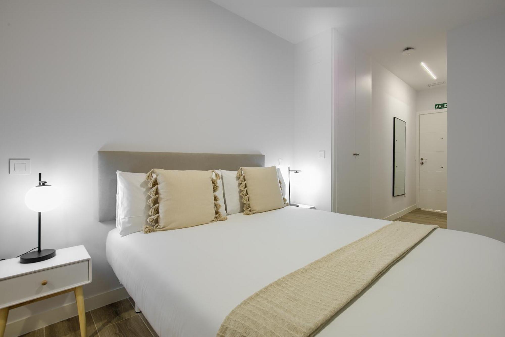 Apartament Dobo Madrid Numancia Zewnętrze zdjęcie