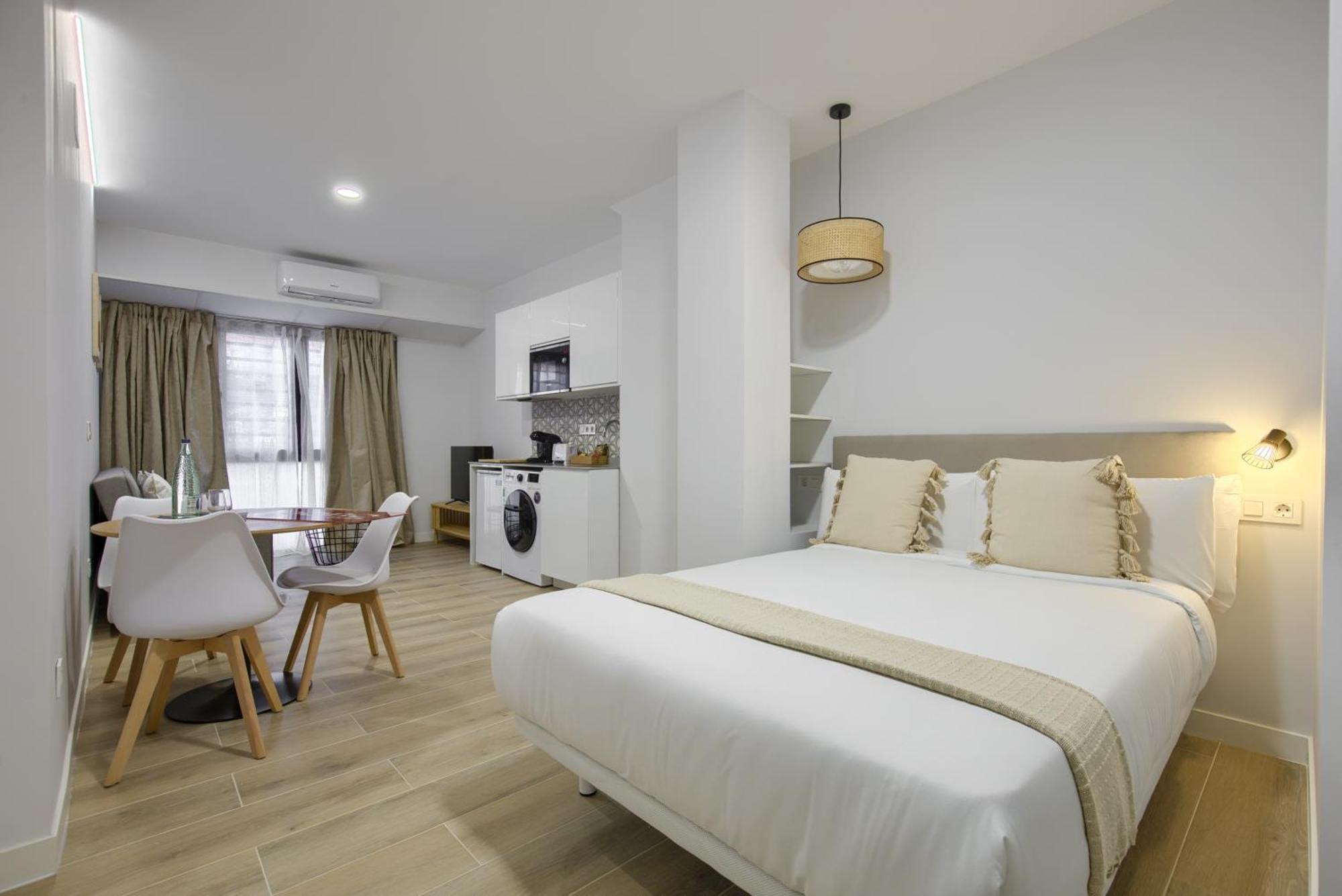 Apartament Dobo Madrid Numancia Zewnętrze zdjęcie