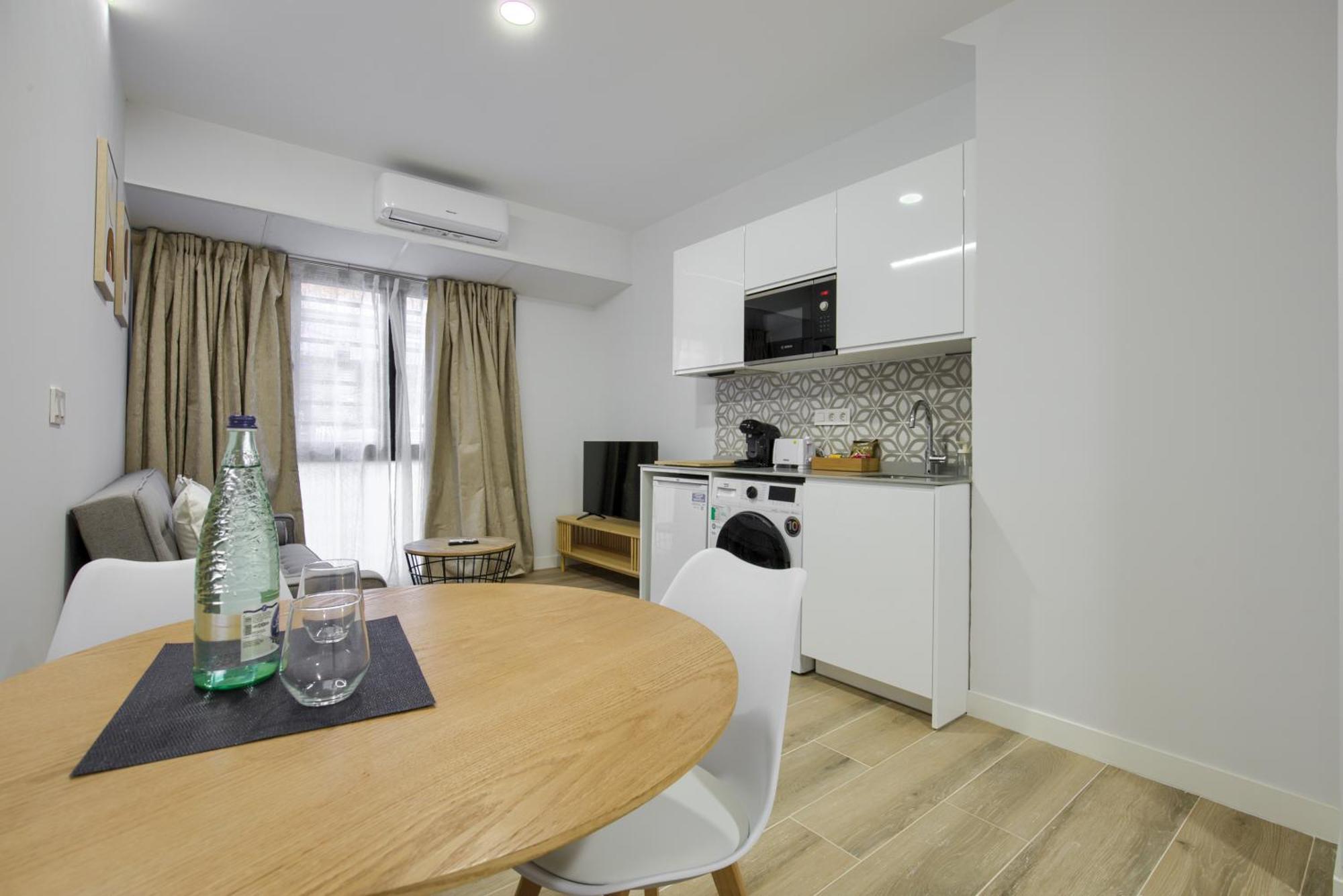 Apartament Dobo Madrid Numancia Zewnętrze zdjęcie