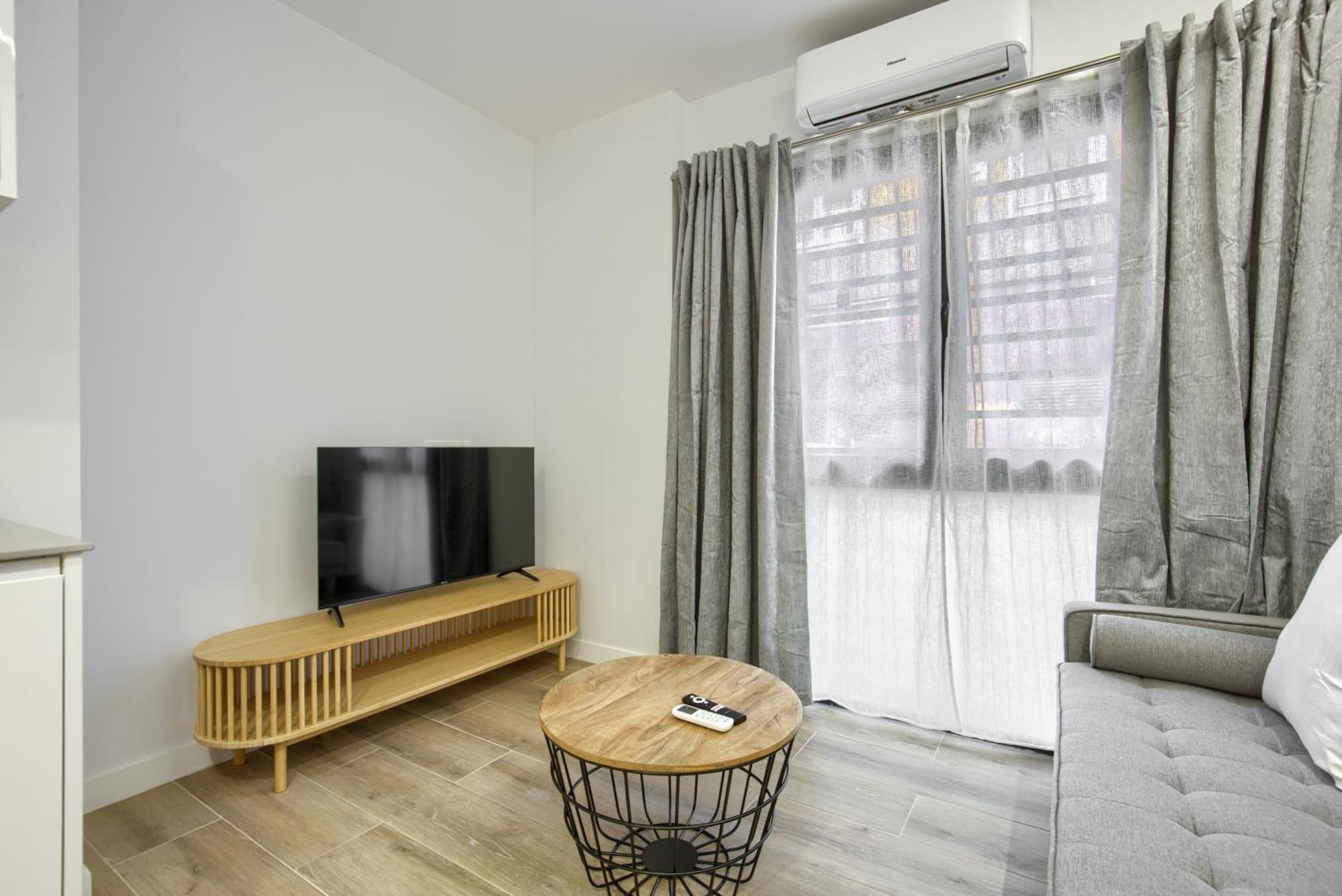 Apartament Dobo Madrid Numancia Zewnętrze zdjęcie